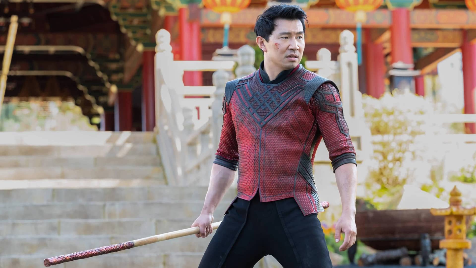 Read more about the article Simu Liu explains how he rose from “rock bottom” to become a Marvel and Barbie star after failing as an accountant.